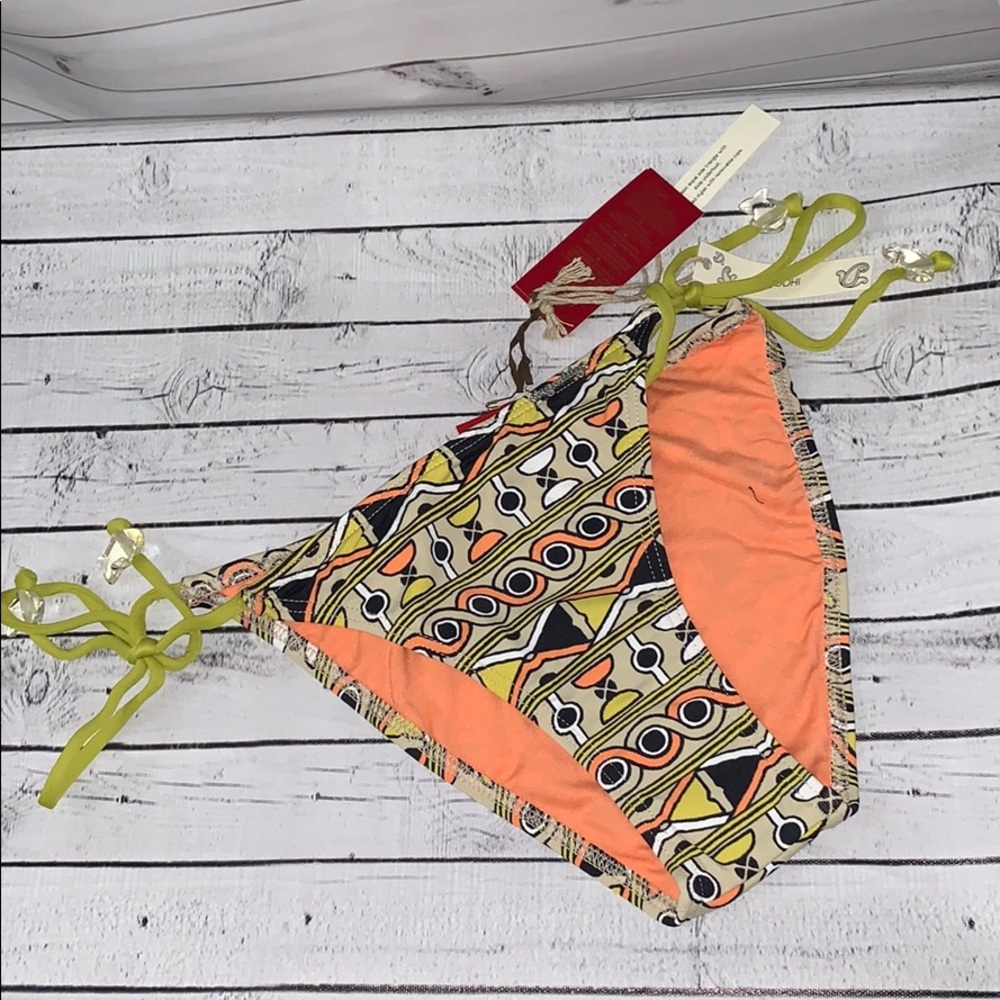 🔥Tigerlily 2 Piece Swimsuit Set NWT - Picture 4 of 6